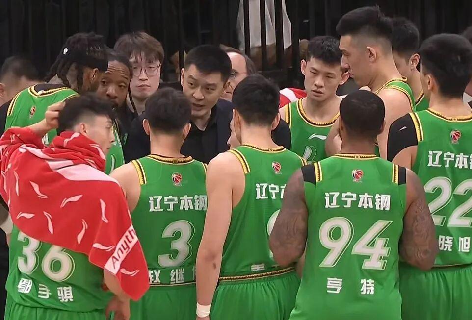 乐鱼官网官方网站-山东男篮5分险胜，辽宁男篮三连败，赵继伟12+7+6高诗岩14+5+4+5